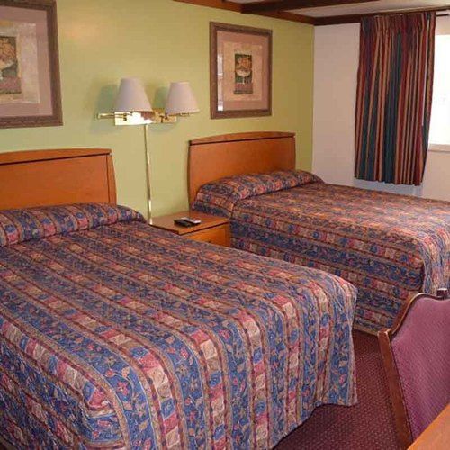 Relax Inn Блуумсбърг Екстериор снимка